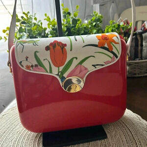 Rare authentic Gucci Red Lucite Boxy shoulder crossbody bag nwot